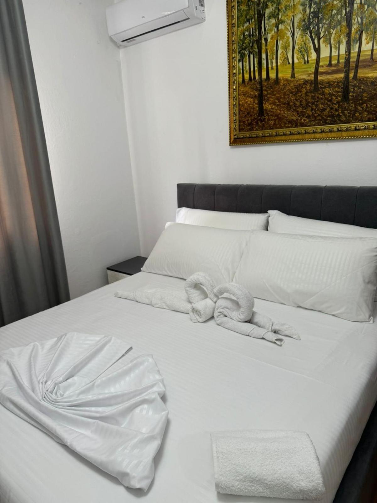 Vila Ademi Ksamil Ngoại thất bức ảnh