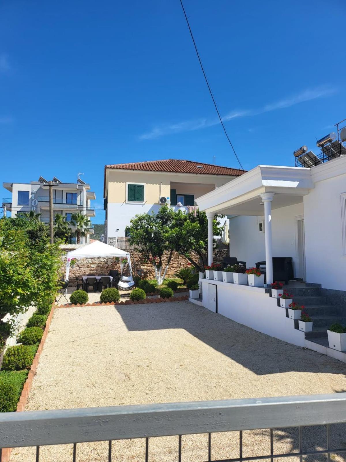 Vila Ademi Ksamil Ngoại thất bức ảnh
